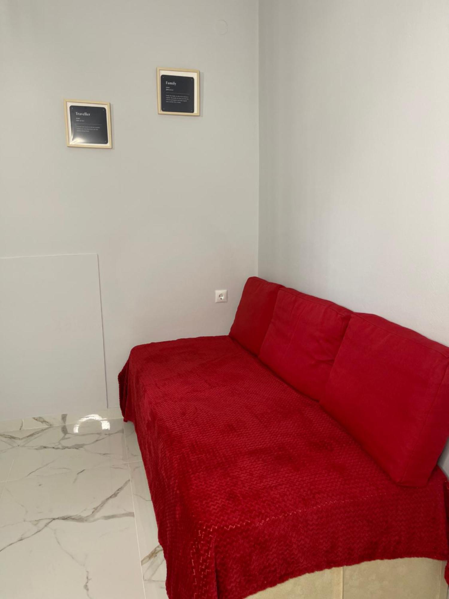 Airpoint Renovated Apartment Artemida  Exterior foto